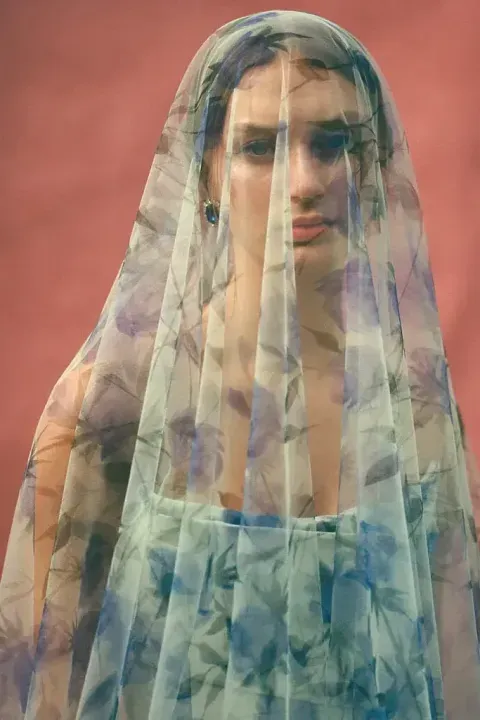 The Modern Couple&rsquo;s Guide to Hiring a Wedding Photographer