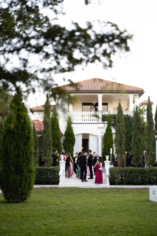 A Vintage Wedding for Angelina and Ryan