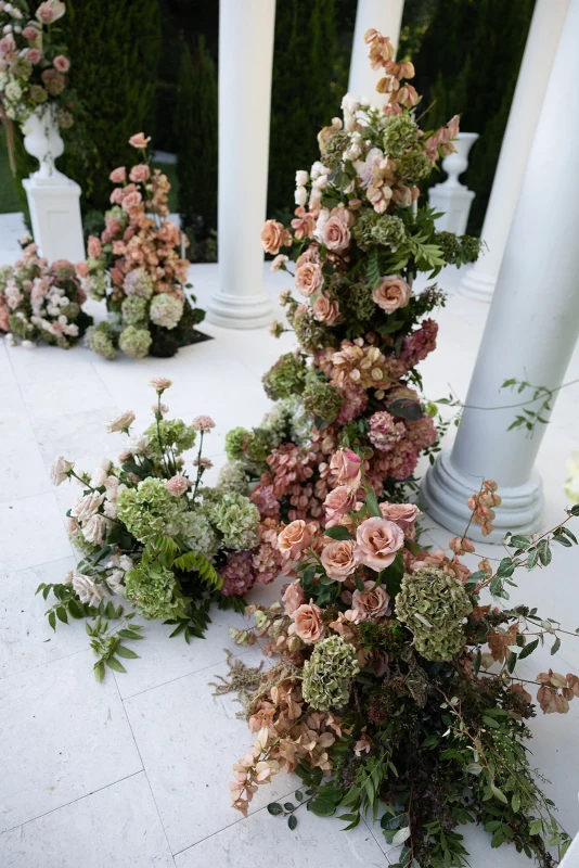 A Vintage Wedding for Angelina and Ryan