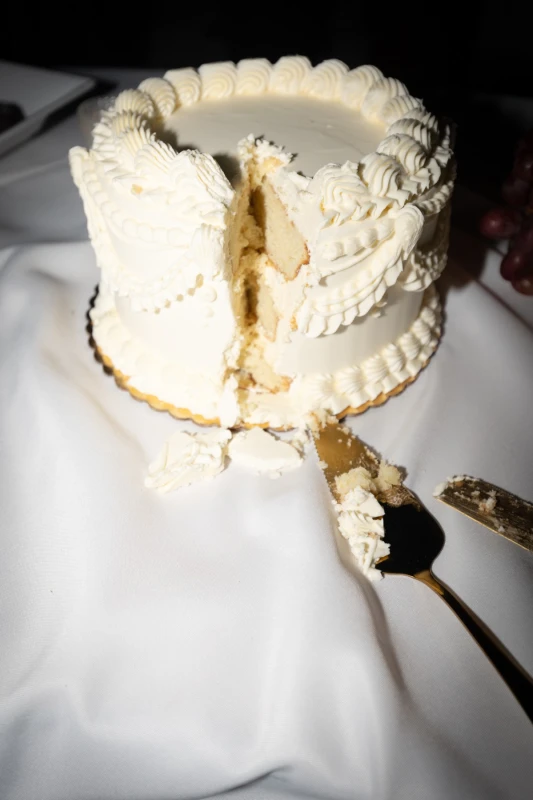 A Vintage Wedding for Angelina and Ryan