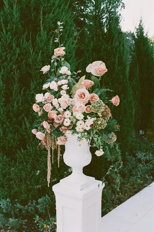 A Vintage Wedding for Angelina and Ryan