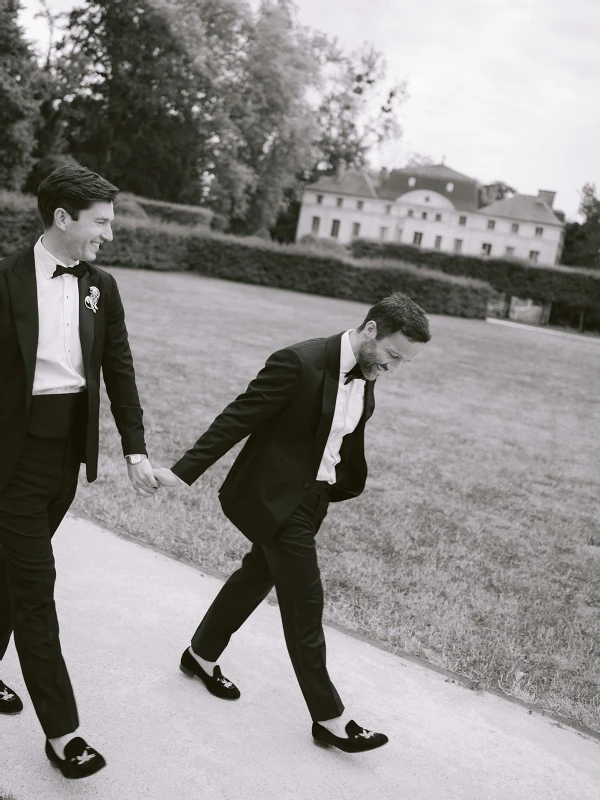 A Garden Wedding for Chris and Matt