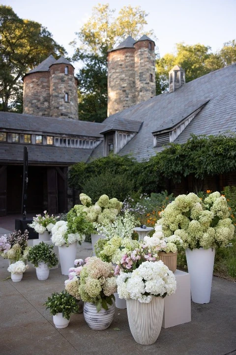 An Estate Wedding for Christina and Mike