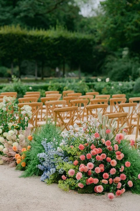 A Colorful Wedding for Danielle and Neil