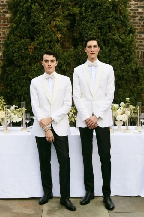 A Classic Wedding for Dawson and Garrett