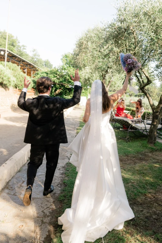 A Colorful Wedding for Deanna and Jason