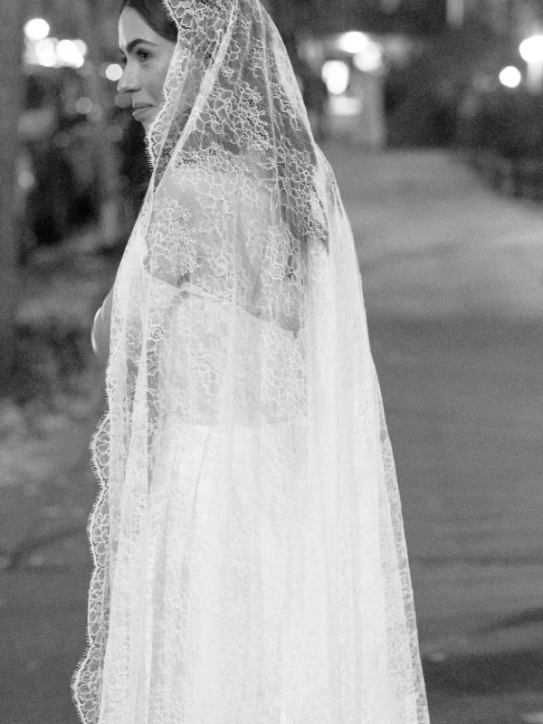 A Holiday Wedding for Gillian  and Evan 