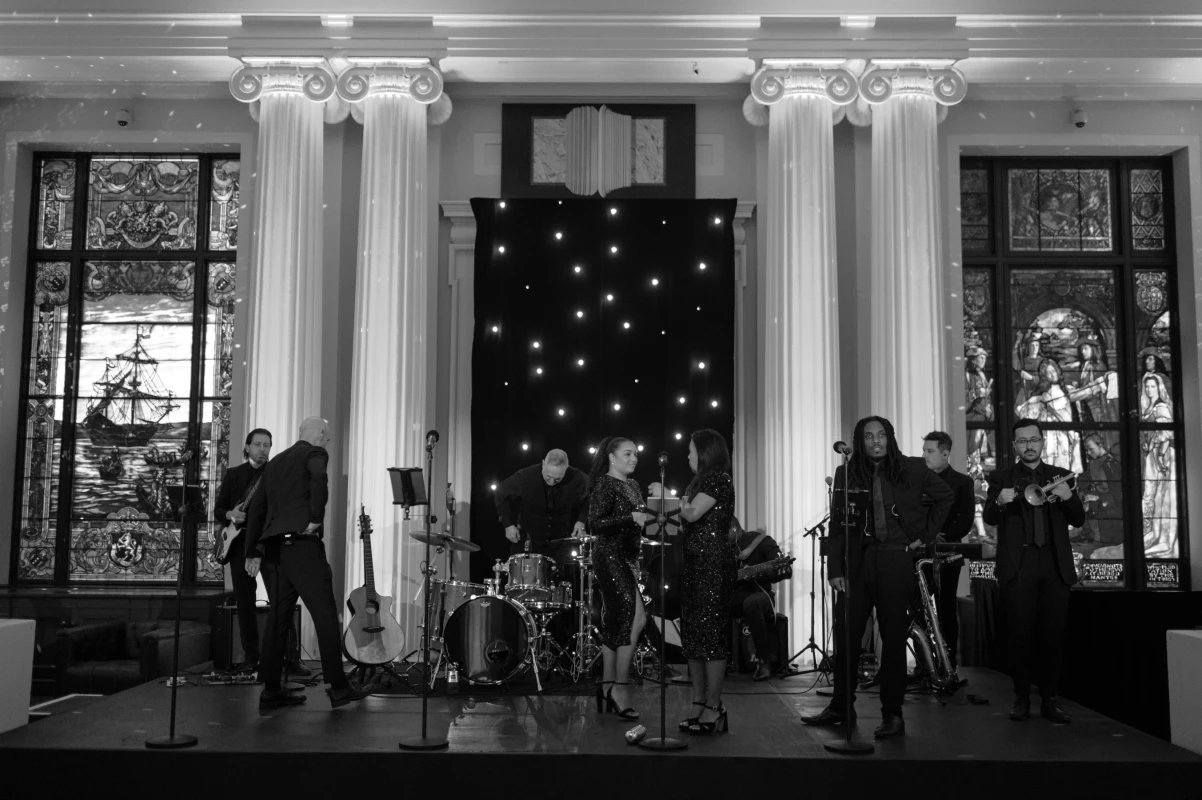 A Holiday Wedding for Gillian  and Evan 