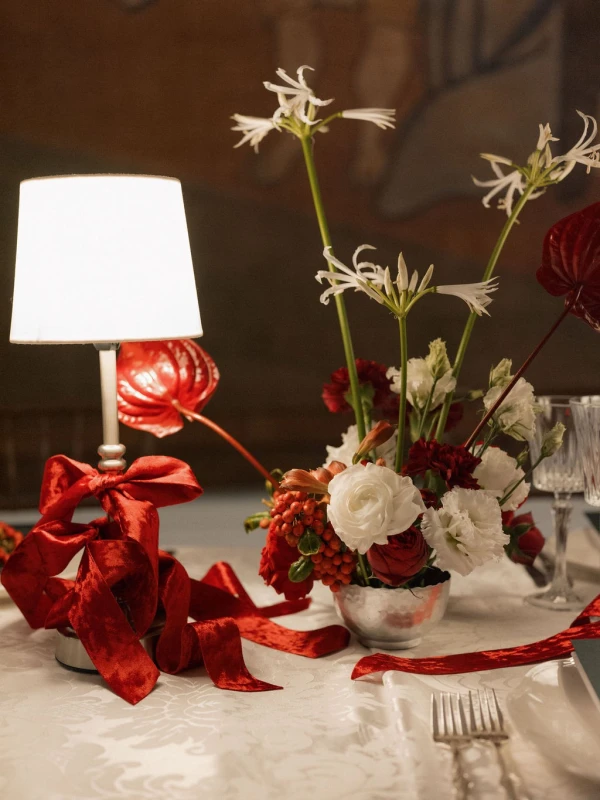 A Holiday Wedding for Gillian  and Evan 