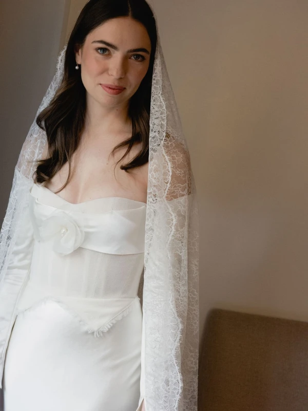 A Holiday Wedding for Gillian  and Evan 