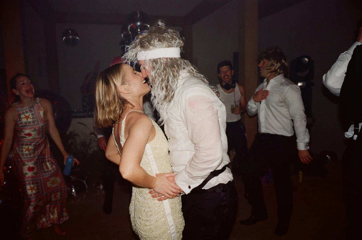 An Seaside Wedding for Kristyn and George 