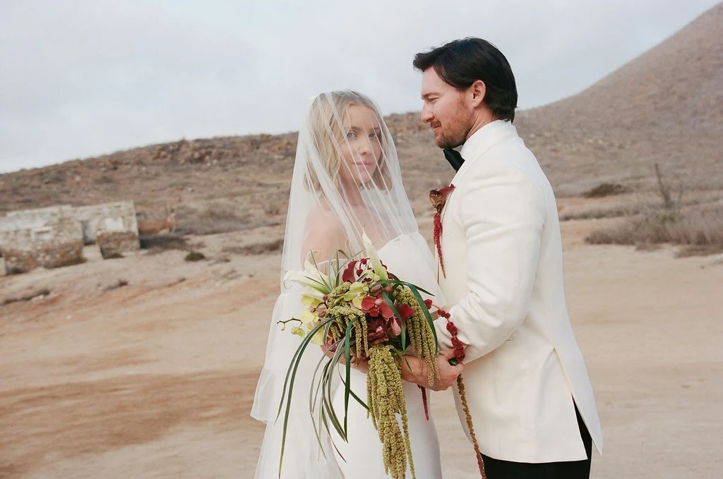 An Seaside Wedding for Kristyn and George 