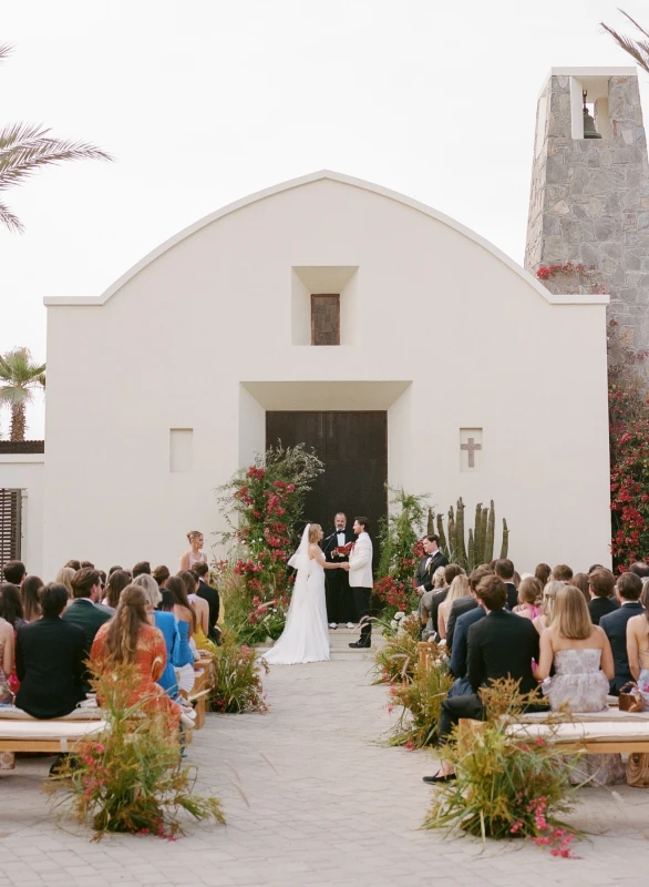 An Seaside Wedding for Kristyn and George 