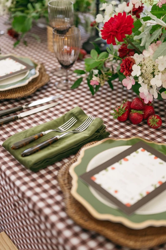 A Summer Story of Countryside Ease