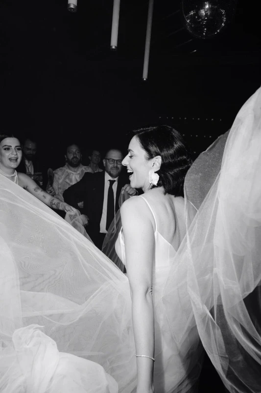 A Wedding en Rouge for Marilena and Riccardo