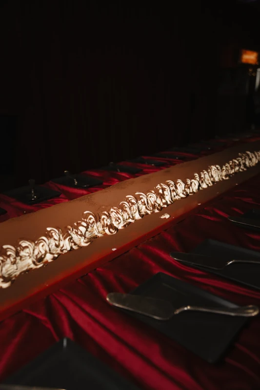 A Wedding en Rouge for Marilena and Riccardo