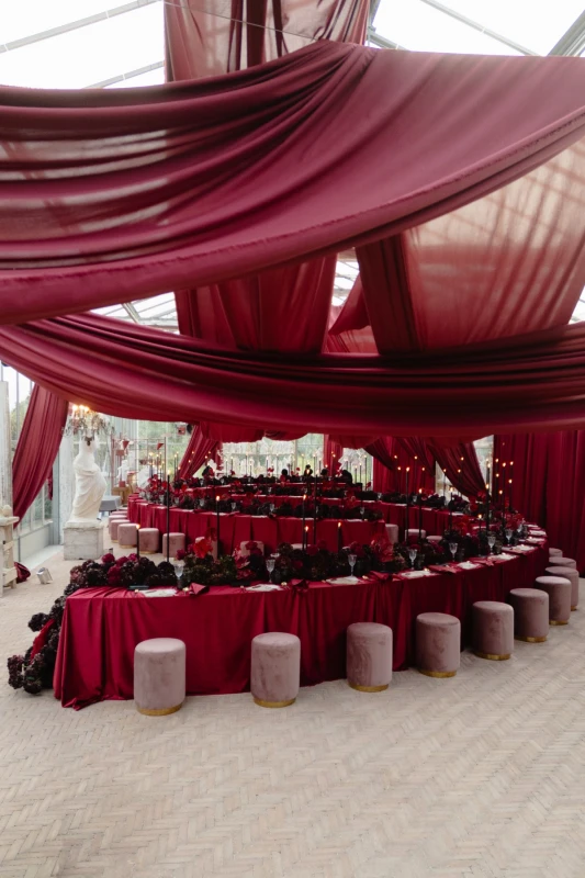 A Wedding en Rouge for Marilena and Riccardo