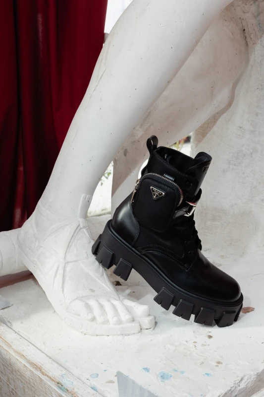 A Wedding en Rouge for Marilena and Riccardo