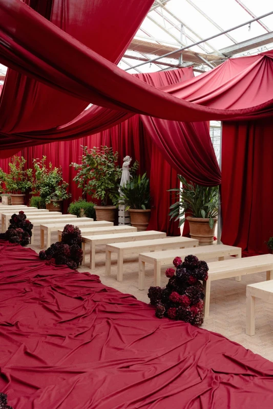 A Wedding en Rouge for Marilena and Riccardo