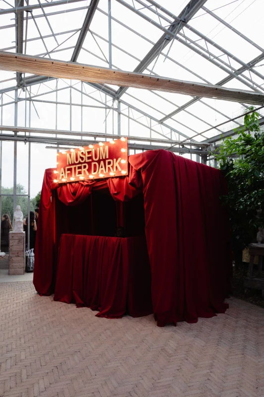 A Wedding en Rouge for Marilena and Riccardo