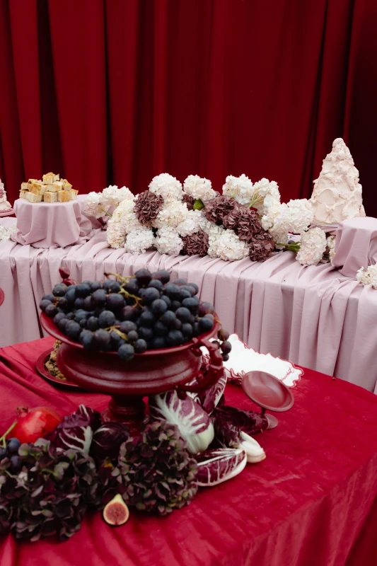 A Wedding en Rouge for Marilena and Riccardo