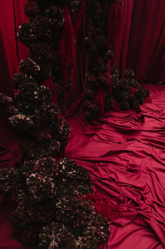 A Wedding en Rouge for Marilena and Riccardo