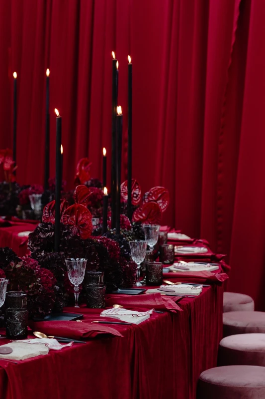 A Wedding en Rouge for Marilena and Riccardo