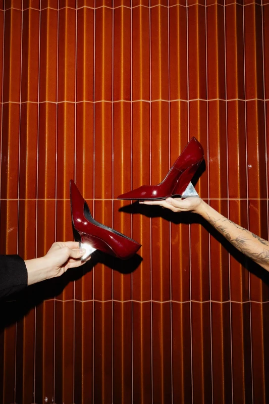 A Wedding en Rouge for Marilena and Riccardo