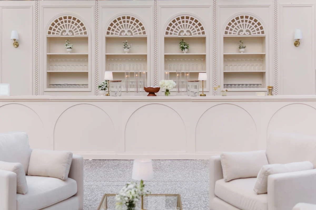 A Classic Wedding for McKenzie and Dylan