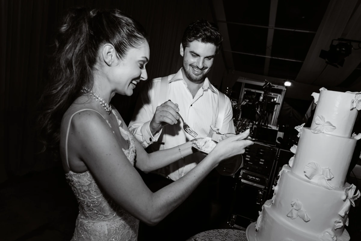 A Classic Wedding for McKenzie and Dylan