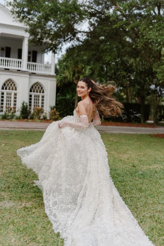 A Classic Wedding for McKenzie and Dylan