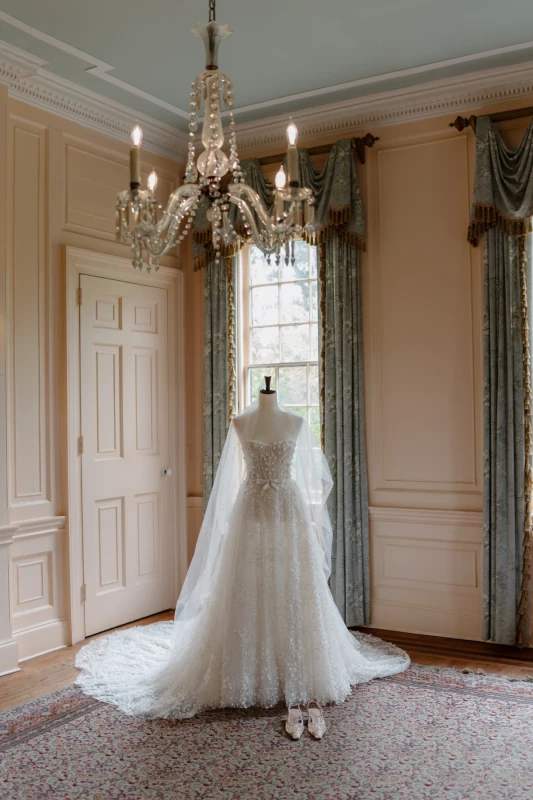 A Classic Wedding for McKenzie and Dylan