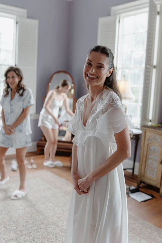 A Classic Wedding for McKenzie and Dylan