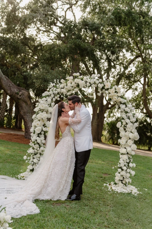 A Classic Wedding for McKenzie and Dylan