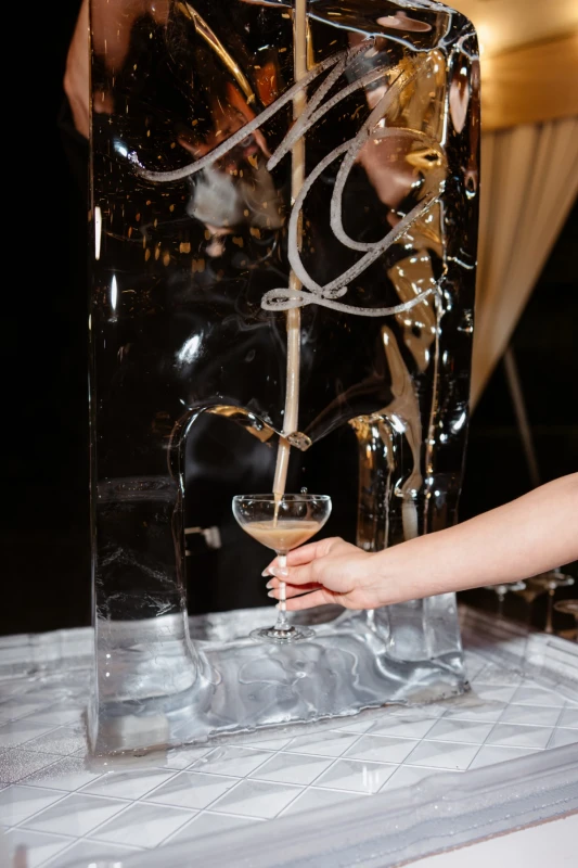 A Classic Wedding for McKenzie and Dylan