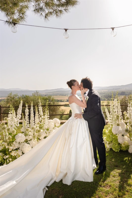A Tuscan Wedding for Shannon and Seif