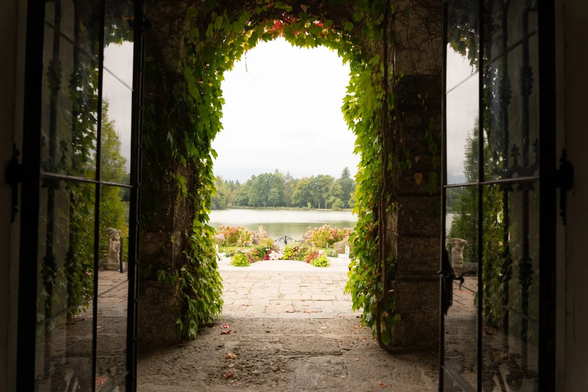 A Vibrant Wedding for Ting and Yuan